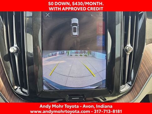 Used 2022 Volvo XC60 B5 Momentum w/ Climate Package AWD/4WD image 23