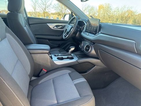 Used 2023 Chevrolet Blazer LT w/ Convenience Package image 17