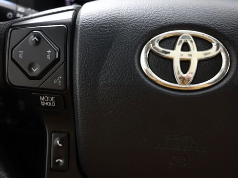 Used 2020 Toyota Tundra SR image 23