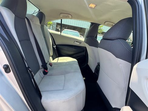 Used 2020 Toyota Corolla L FWD image 21