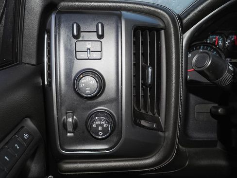 Used 2015 Chevrolet Silverado 1500 LTZ Z71 image 10