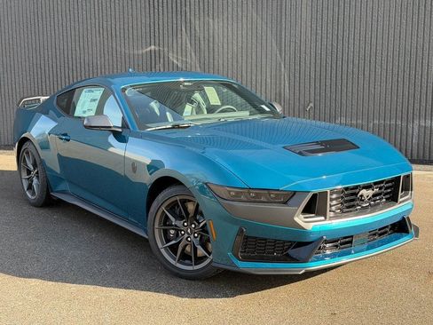 New 2026 Ford Mustang Dark Horse image 8