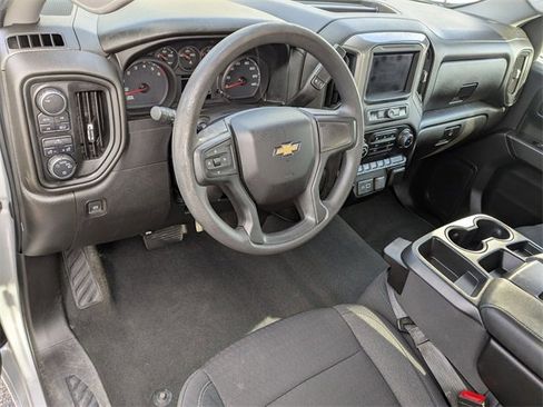 Used 2022 Chevrolet Silverado 1500 Custom image 10