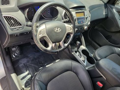 Used 2011 Hyundai Tucson GLS FWD image 20