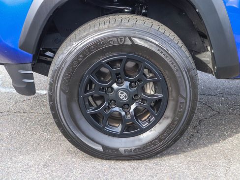 Used 2023 Toyota Tacoma SR5 w/ SX Package image 13