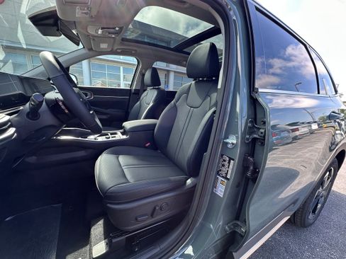 New 2026 Kia Sorento EX w/ EX Premium Package AWD/4WD image 28