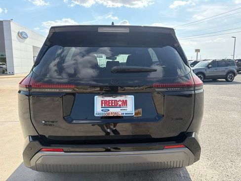 Used 2026 Toyota RAV4 XSE w/ Panoramic Sun Roof Package AWD/4WD image 6
