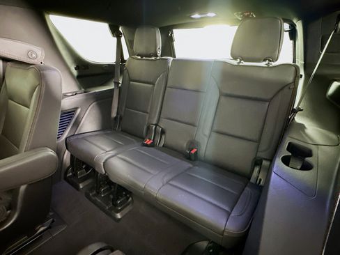 Used 2022 Chevrolet Tahoe High Country image 29