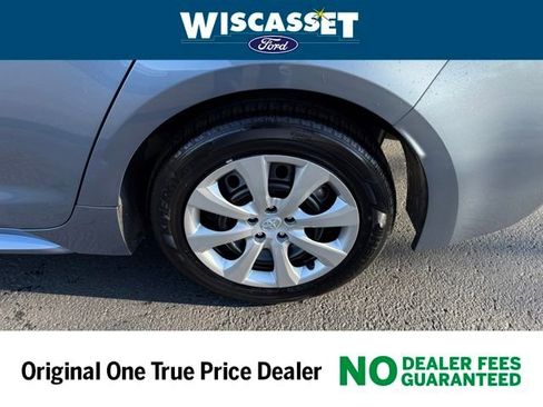 Used 2024 Toyota Corolla LE image 20