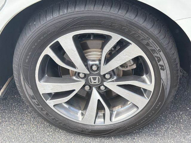Used 2022 Honda Odyssey Touring image 19