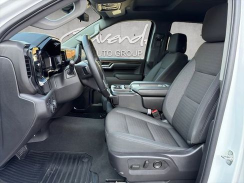 Certified 2024 Chevrolet Silverado 1500 LT image 19