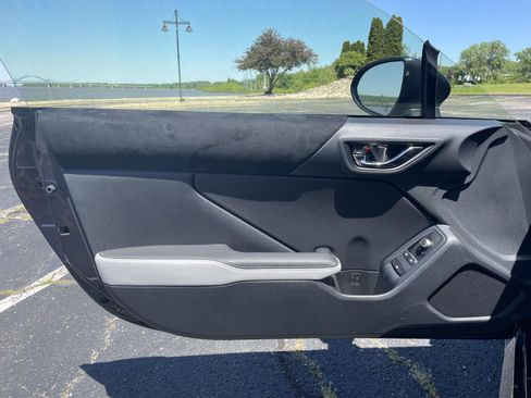 Used 2025 Subaru BRZ Limited RWD image 13