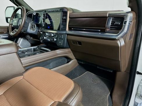 Used 2024 Ford F250 King Ranch w/ Chrome Package image 30