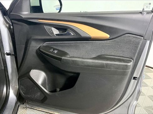 Used 2023 Chevrolet TrailBlazer ACTIV image 16