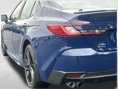 Used 2025 Toyota Camry SE w/ Multimedia Upgrade Package AWD/4WD image 11