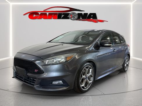 Used 2016 Ford Focus ST FWD image 12