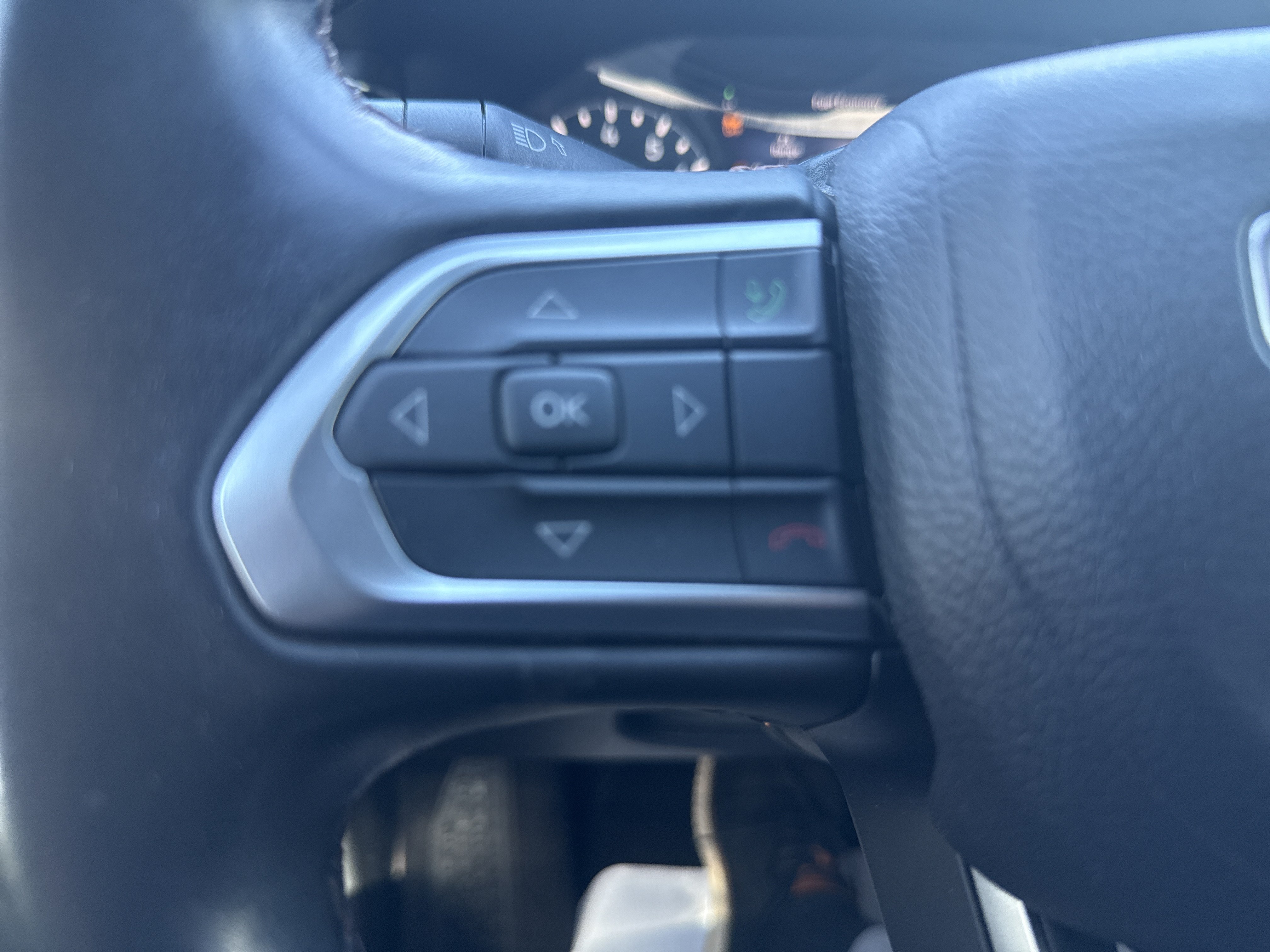 Used 2022 Jeep Compass Limited AWD/4WD image 23