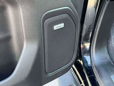 Used 2021 GMC Sierra 1500 AT4 w/ AT4 Premium Package image 14