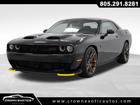 Used 2023 Dodge Challenger SRT Hellcat RWD image 3