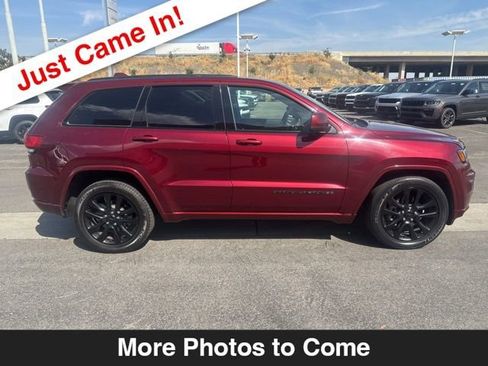 Used 2019 Jeep Grand Cherokee Altitude image 7