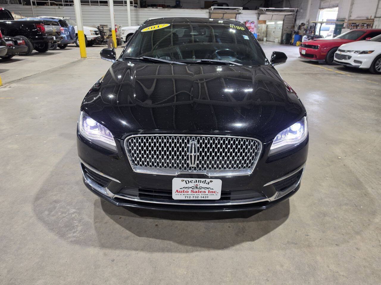 Used 2017 Lincoln MKZ Reserve w/ Climate Package FWD image 19