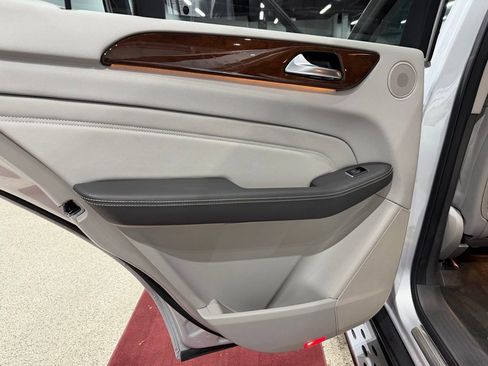 Used 2012 Mercedes-Benz ML 350 ML 350 image 25