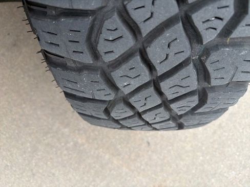 Used 2024 Chevrolet Silverado 1500 ZR2 w/ Technology Package image 10