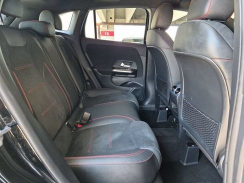 Used 2022 Mercedes-Benz GLA 250 4MATIC image 18