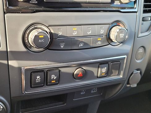 Used 2024 Nissan Titan SV w/ Accessory Utility Package image 20
