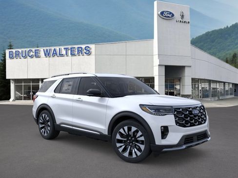 New 2026 Ford Explorer Platinum w/ LUX Leather Package AWD/4WD image 31