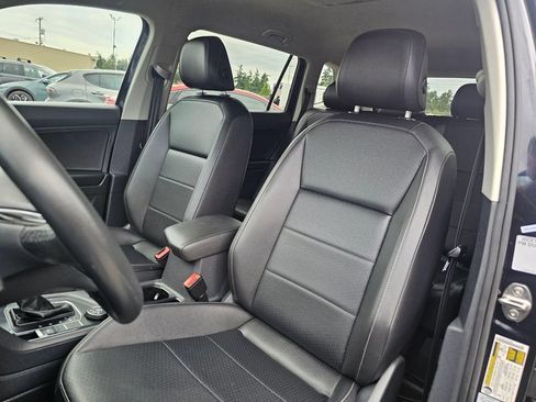 Used 2020 Volkswagen Tiguan SE AWD/4WD image 20