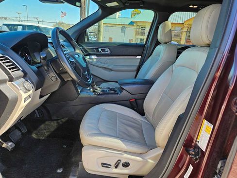 Used 2018 Ford Explorer Limited w/ Equipment Group 301A image 15