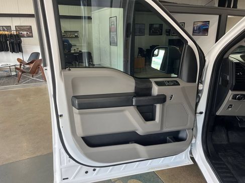 Used 2018 Ford F150 XL w/ Equipment Group 101A Mid RWD image 34