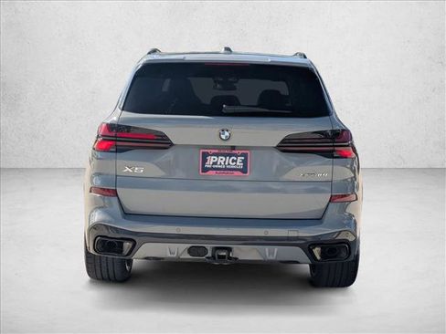 Used 2025 BMW X5 xDrive40i w/ M Sport Package image 6