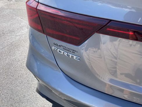 Used 2024 Kia Forte LXS FWD image 5