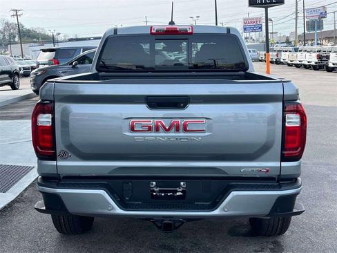 New 2026 GMC Canyon AT4 image 4