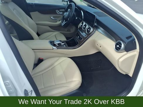 Used 2019 Mercedes-Benz C 300 4MATIC Sedan image 19