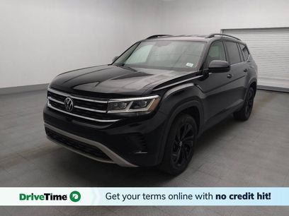Used 2023 Volkswagen Atlas SE w/ Black Wheel Package