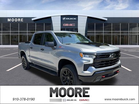 Used 2023 Chevrolet Silverado 1500 LT Trail Boss w/ Protection Package AWD/4WD image 1