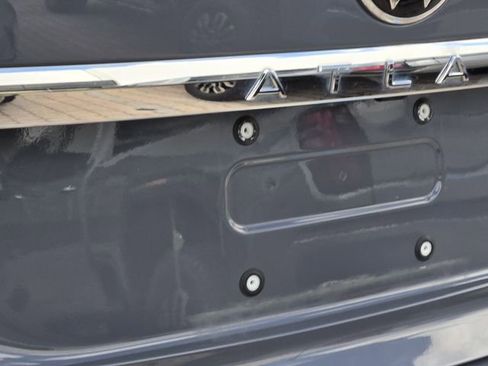 Used 2023 Volkswagen Atlas Cross Sport SE image 10