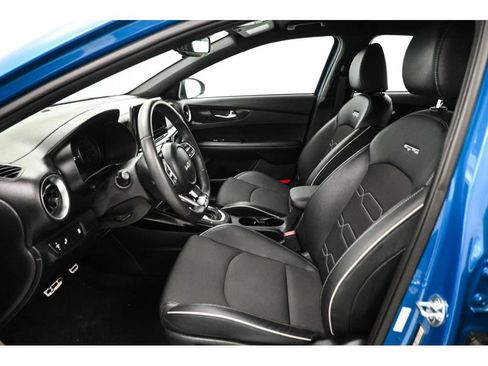 Certified 2023 Kia Forte GT-Line FWD image 12