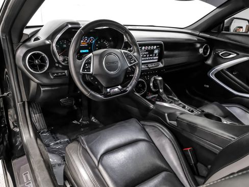 Used 2018 Chevrolet Camaro SS image 24