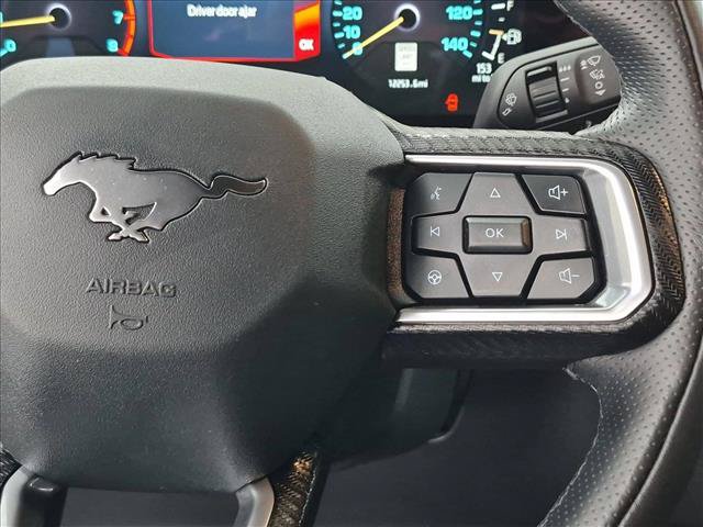 Used 2025 Ford Mustang Premium RWD image 30