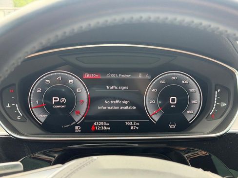 Used 2021 Audi A8 L 3.0T w/ Executive Plus Package AWD/4WD image 21