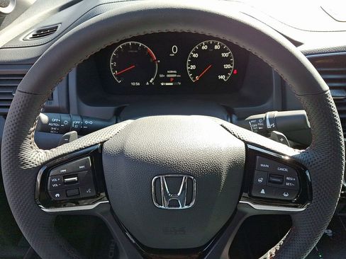 New 2026 Honda Ridgeline Black Edition image 9