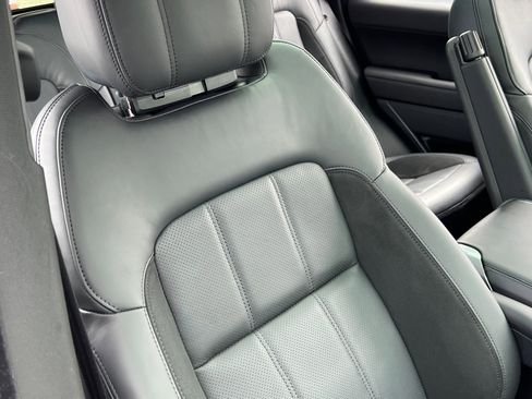 Used 2022 Land Rover Range Rover Sport HST image 37