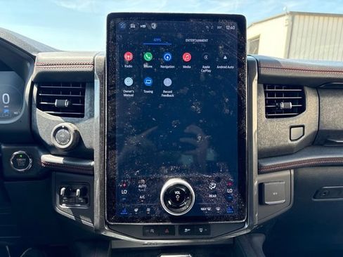 Used 2023 Ford Expedition Limited AWD/4WD image 18