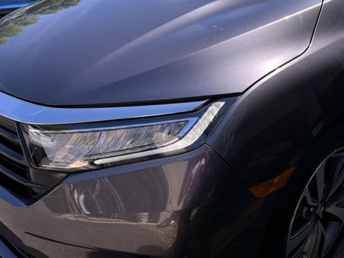 Used 2024 Honda Odyssey Touring image 12