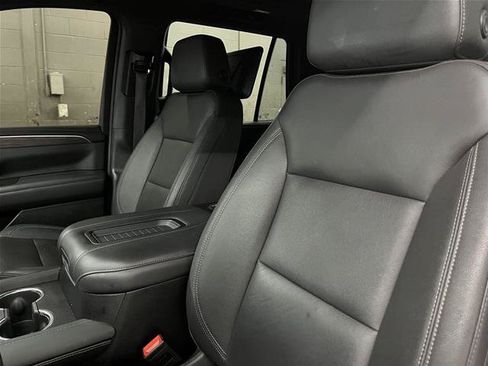 Used 2023 Chevrolet Tahoe Z71 AWD/4WD image 13