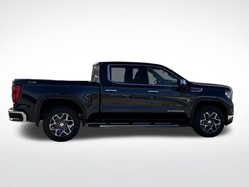 New 2026 GMC Sierra 1500 SLT w/ SLT Premium Plus Package image 11